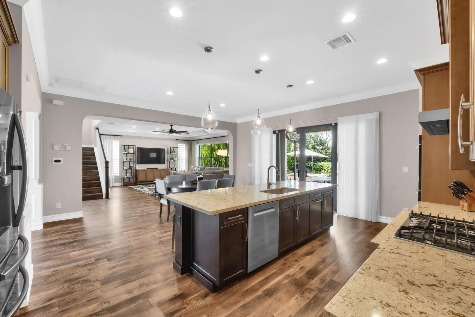 8685 Watercrest Circle W, Parkland, FL 33076 photo 20