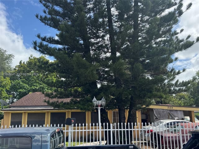 2124 NW 81st Street, sold in W Little River Rev, Miami, FL