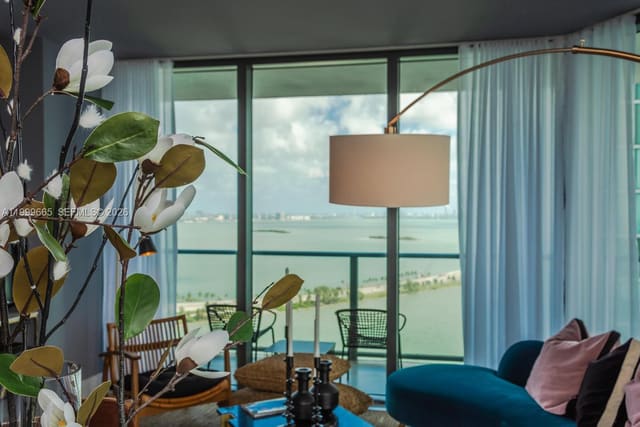 501 NE 31st Street 2906, sold in Paraiso Bayviews Condo, Miami, FL