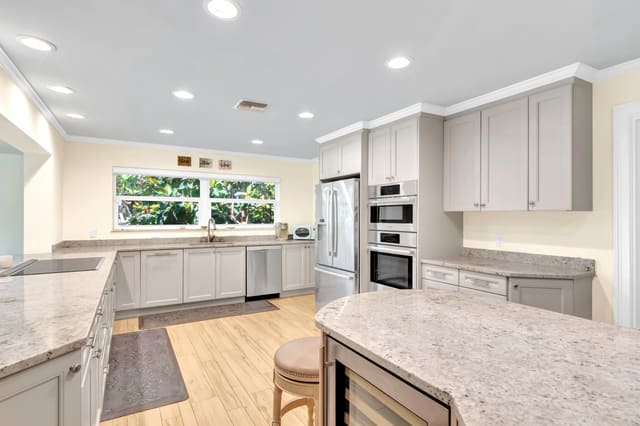 500 Gardenia Lane, River Oaks Estates, Vero Beach, FL