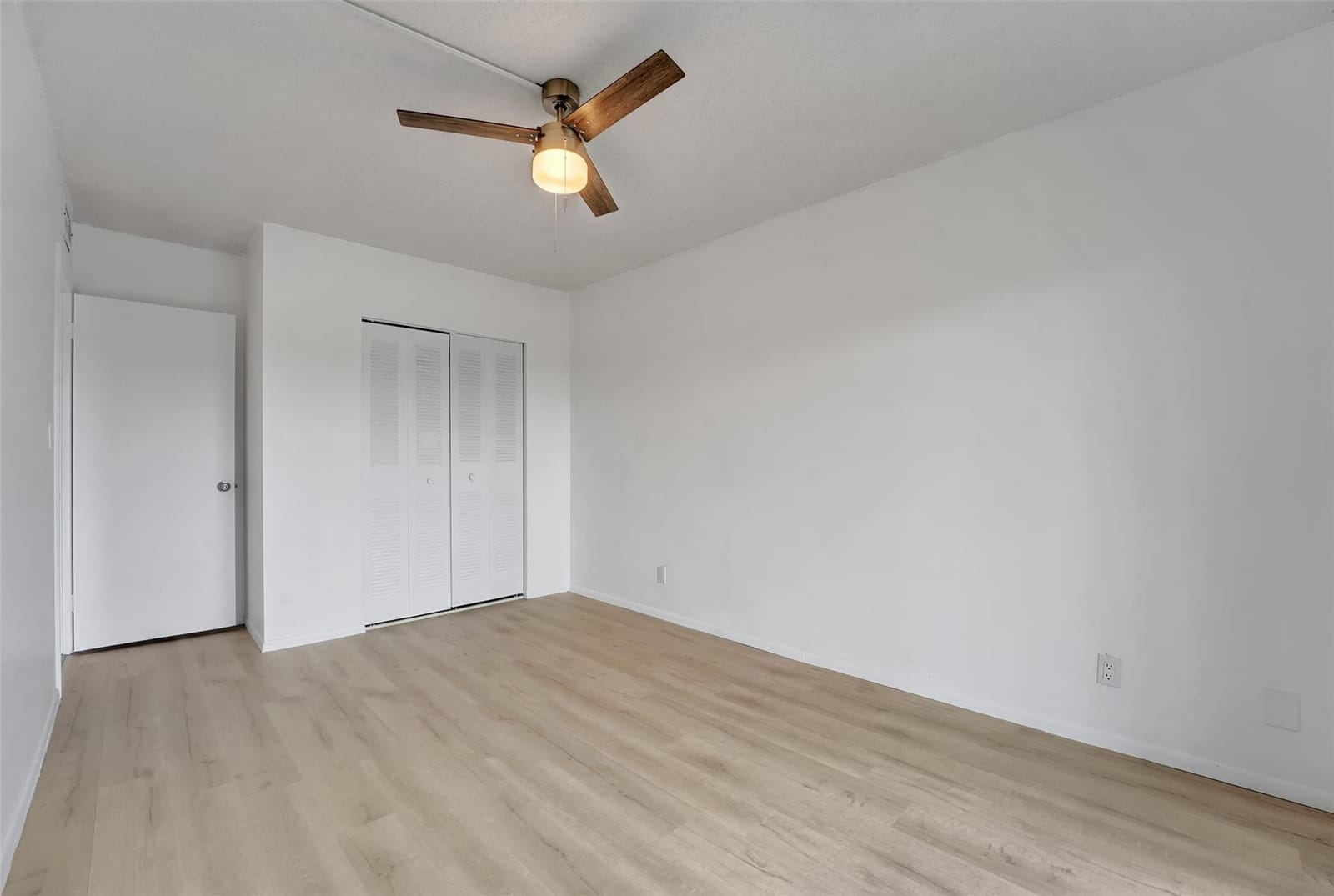 6289 Lear Drive 403, Lake Worth, FL 33462 photo 16