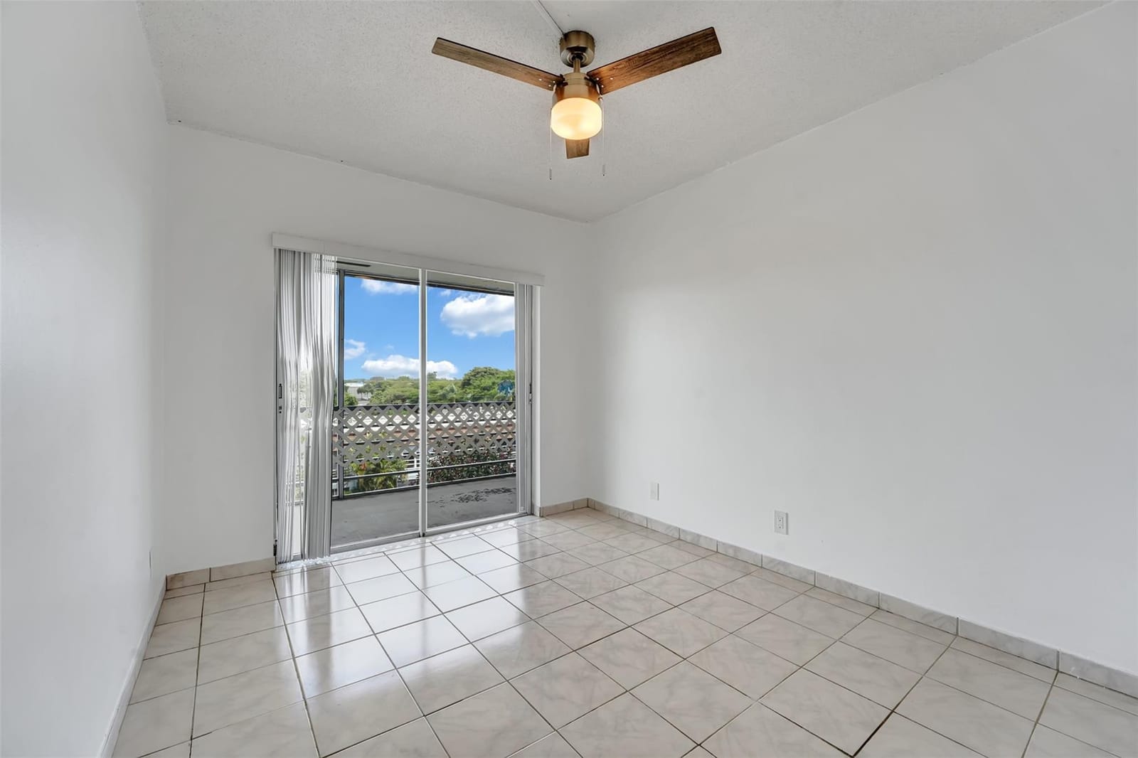 6289 Lear Drive 403, Lake Worth, FL 33462 photo 17