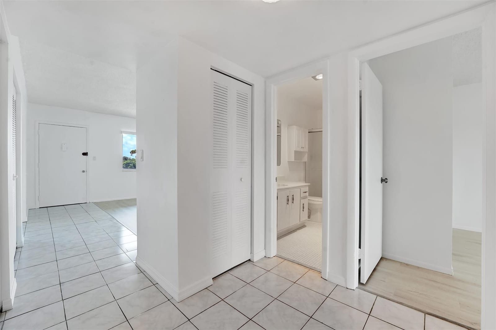6289 Lear Drive 403, Lake Worth, FL 33462 photo 19