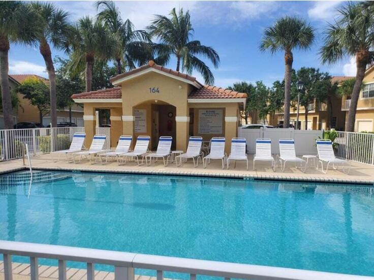 158 Village Boulevard D, Tequesta, FL 33469, Tequesta