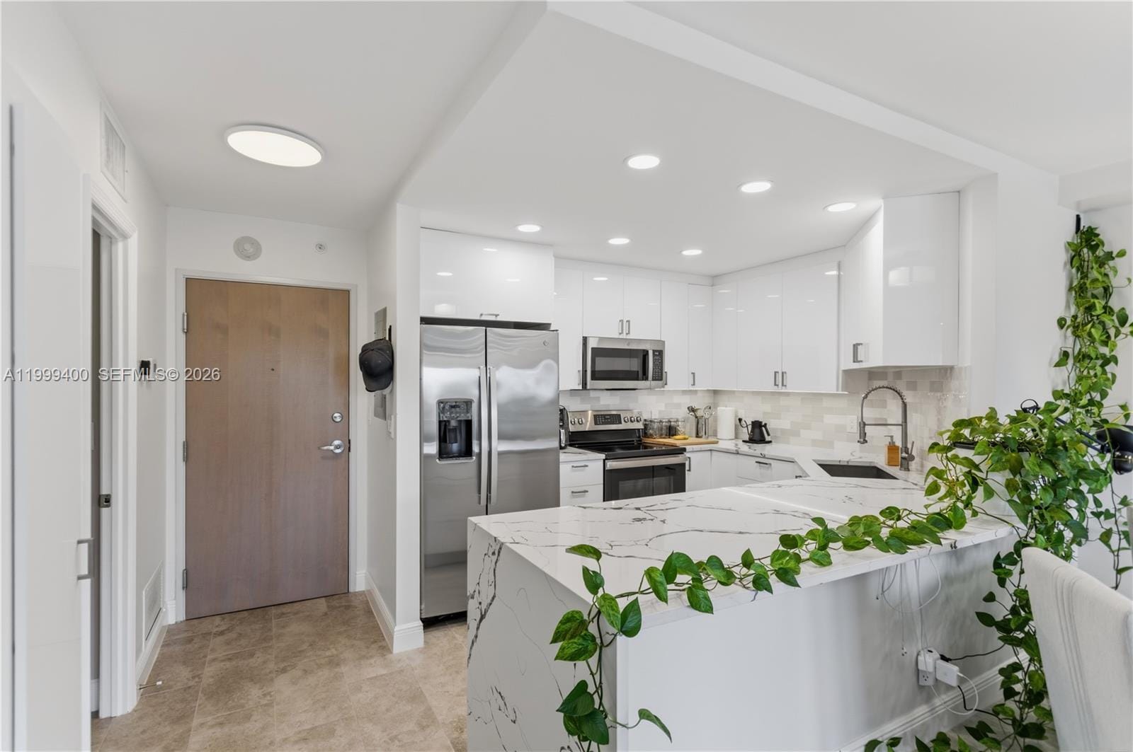 340 Sunset Drive 407, Fort Lauderdale, FL 33301 photo 5