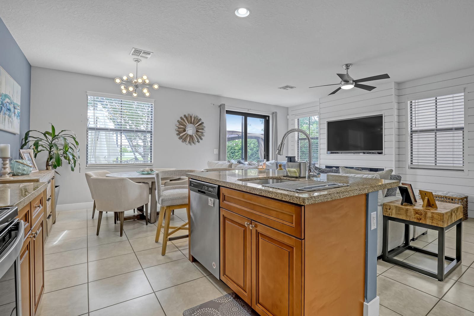 5024 Laurel Oak Drive, Riviera Beach, FL 33410 photo 17