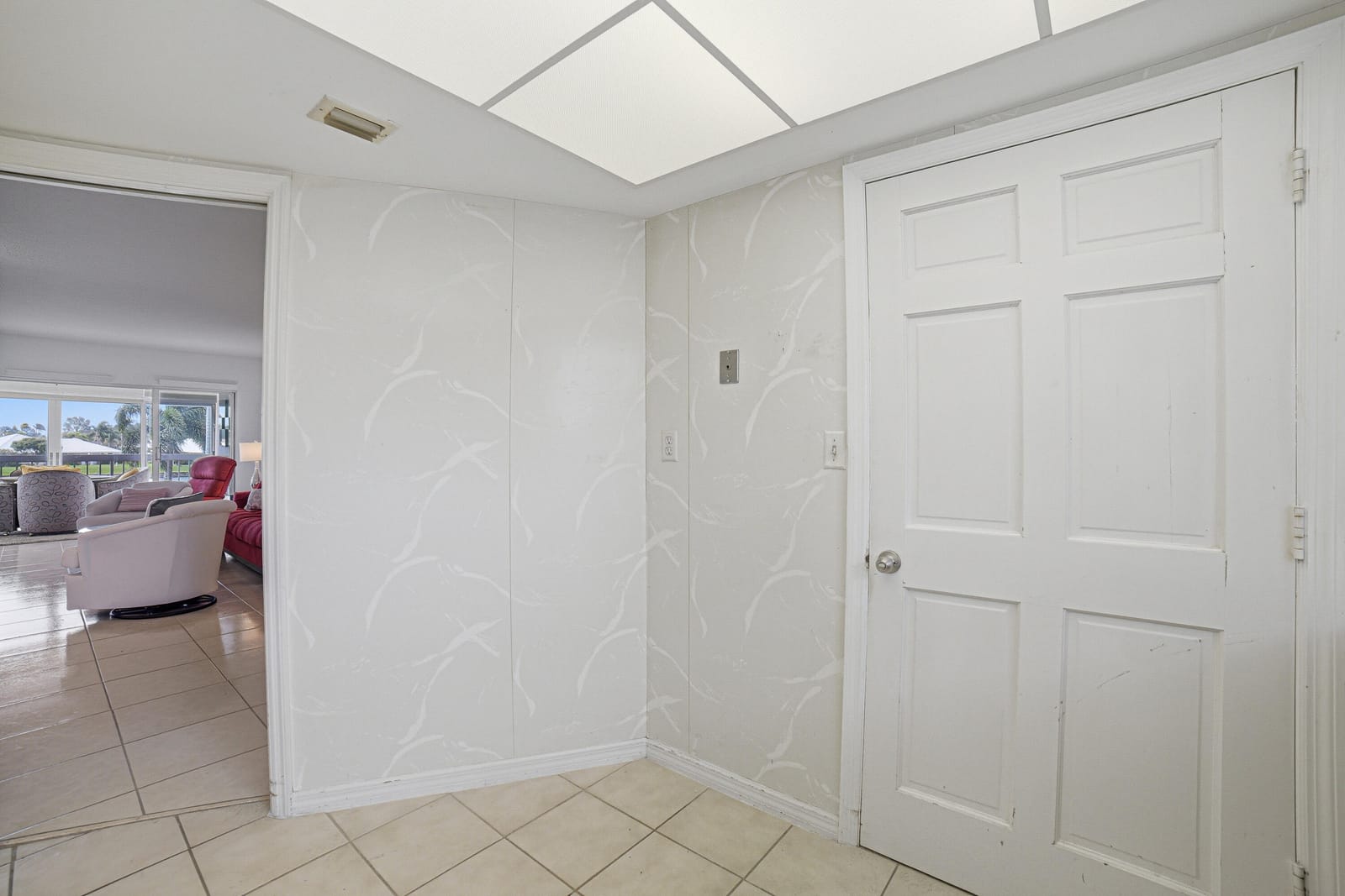 169 Atlantis Boulevard 205 — photo 12
