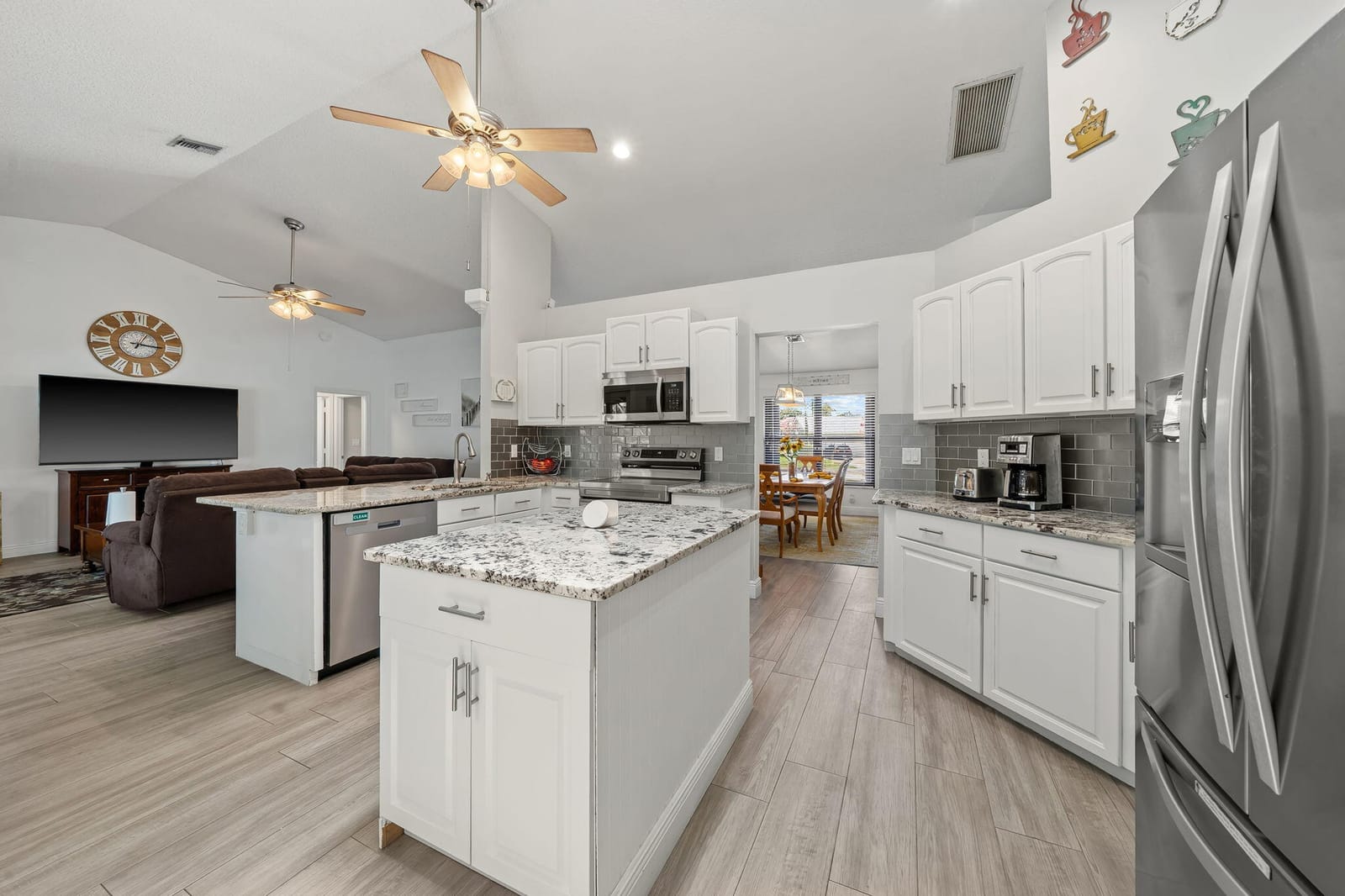 1540 Farmington Court, Wellington, FL 33414 photo 7