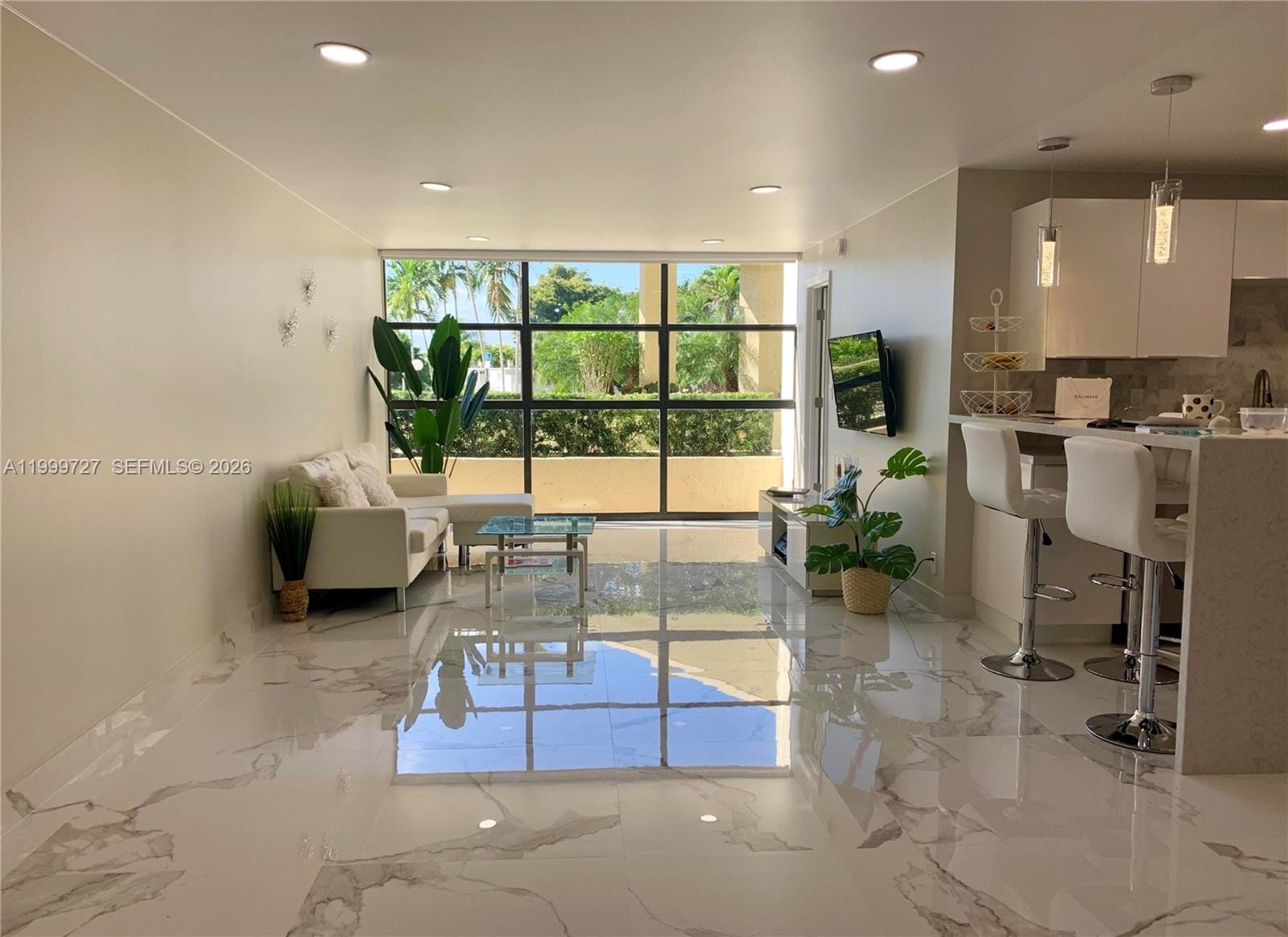 600 Parkview Drive 223, Hallandale Beach, FL 33009 photo 4