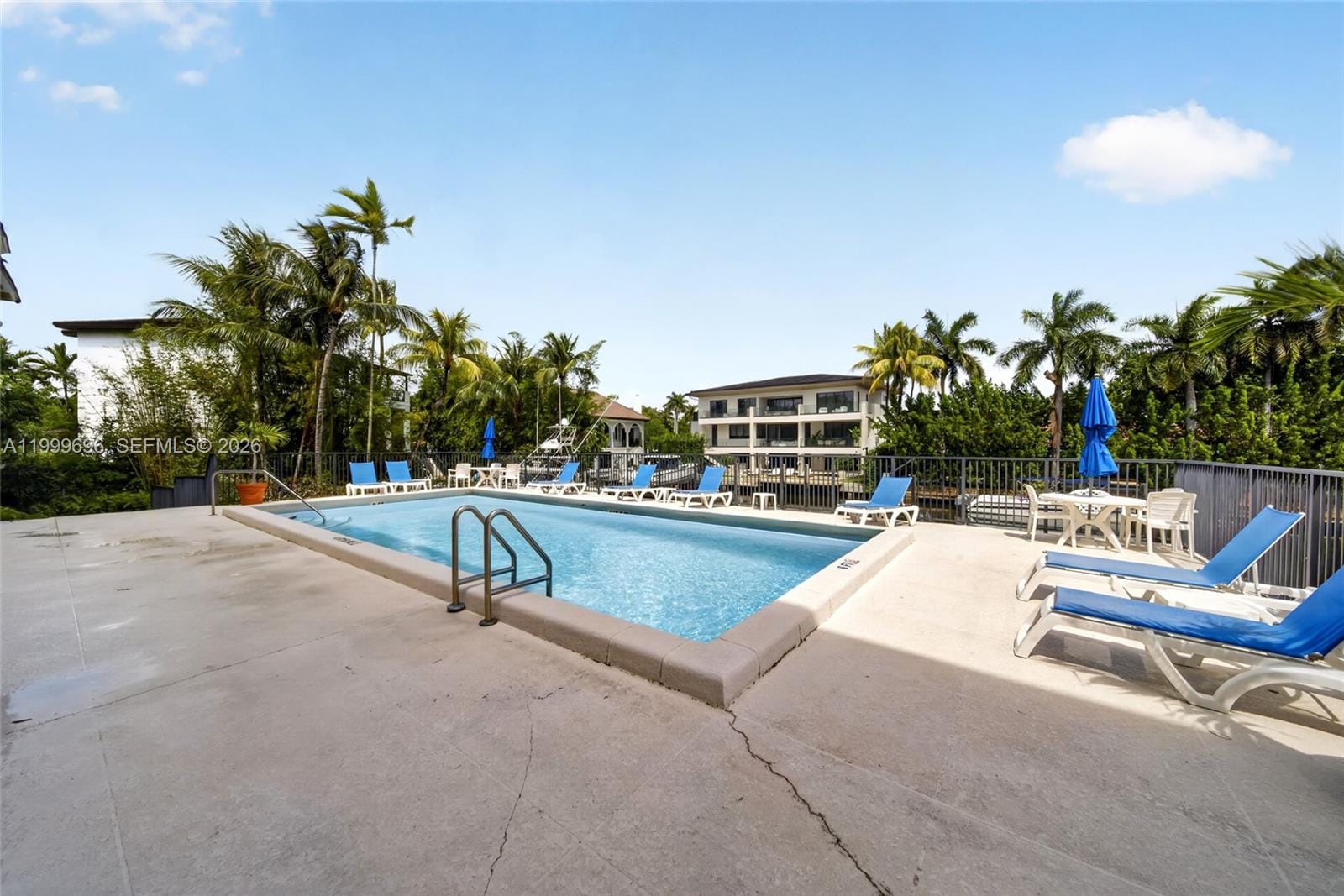 6815 Edgewater Drive 108, Coral Gables, FL 33133 photo 28