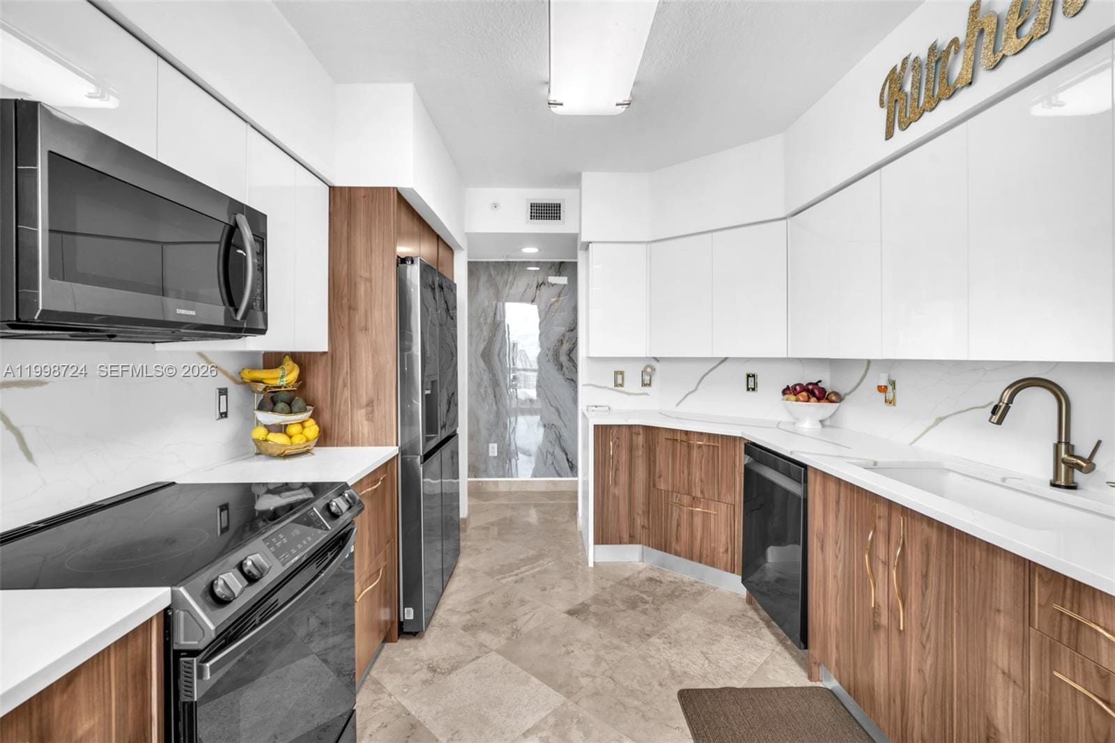 3370 E Hidden Bay Drive 2407, Aventura, FL 33180 photo 13