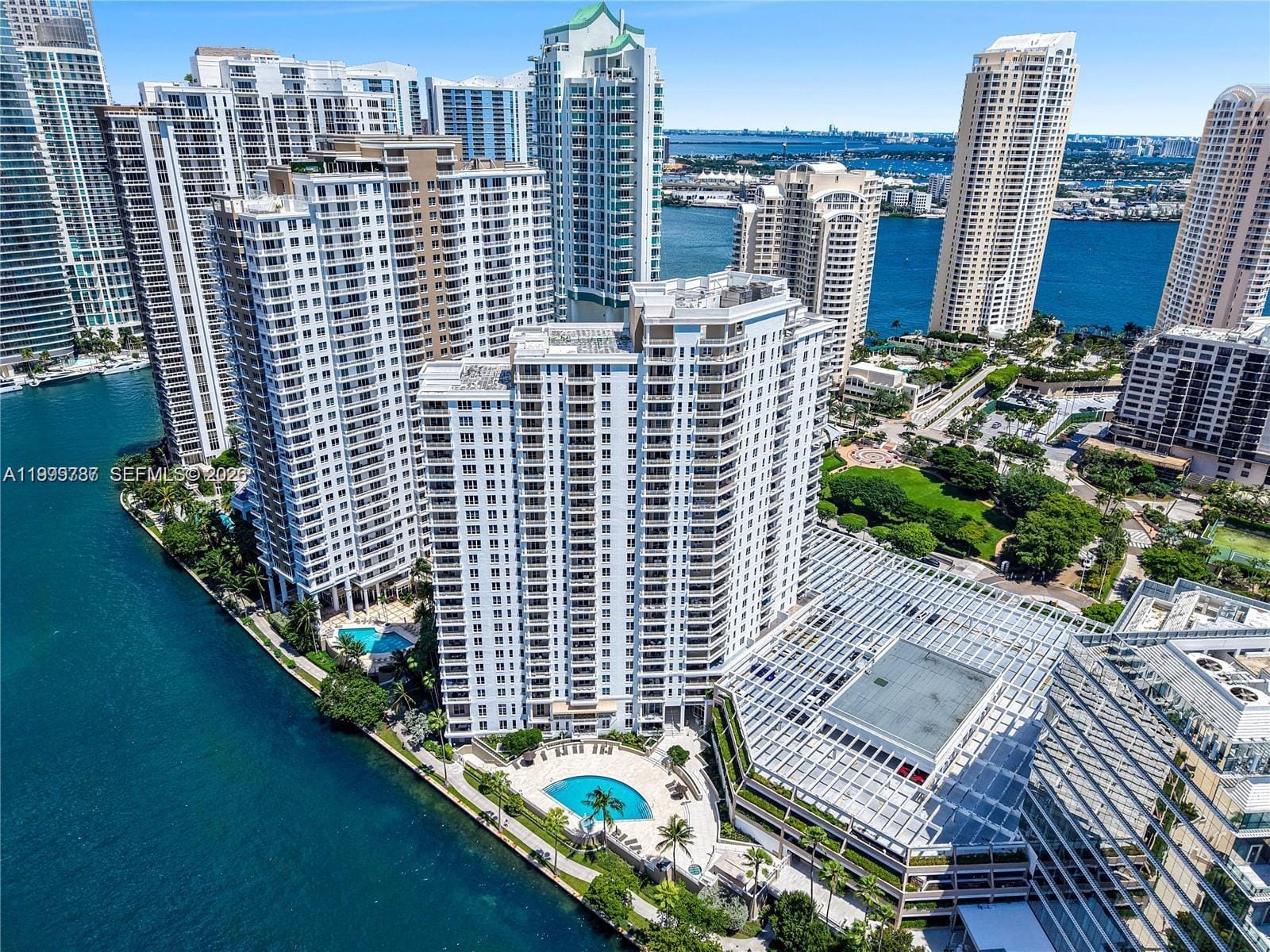 701 Brickell Key Boulevard 503, Miami, FL 33131 photo 24