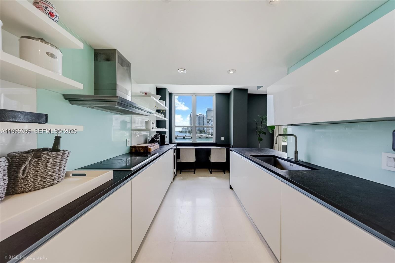 701 Brickell Key Boulevard 503, Miami, FL 33131 photo 9