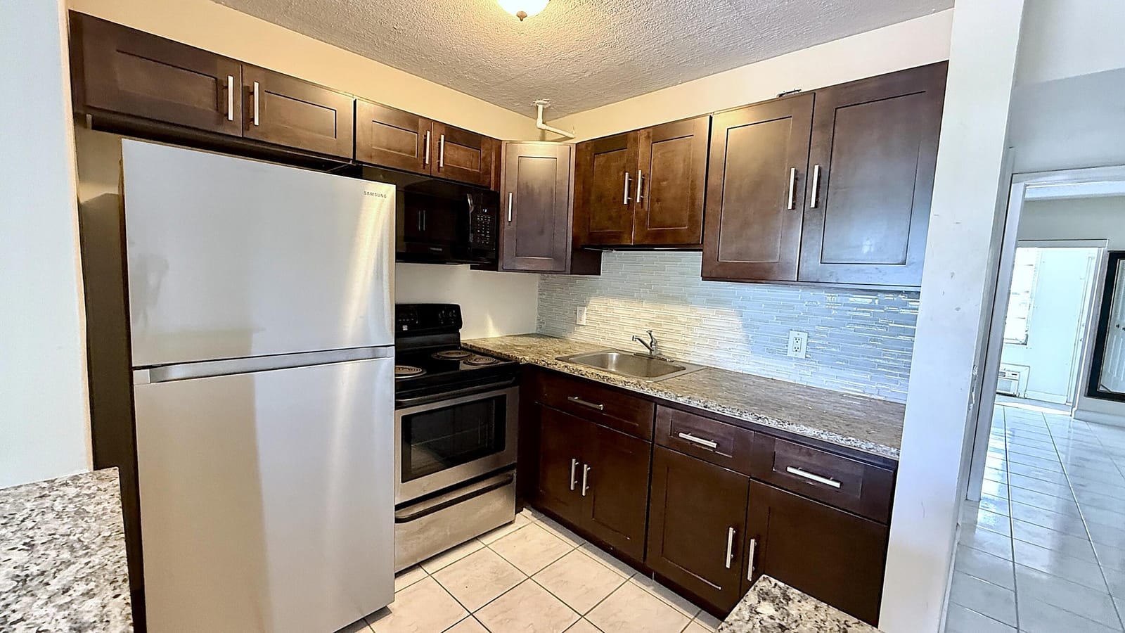 79 Lyndhurst D — photo 4