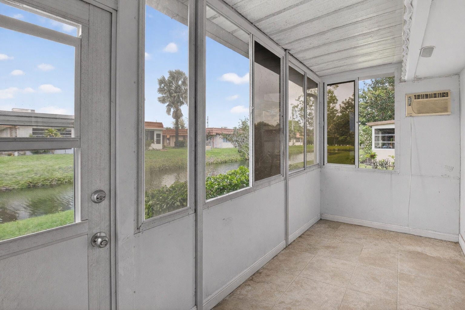 155 Seville G, Delray Beach, FL 33446 photo 9