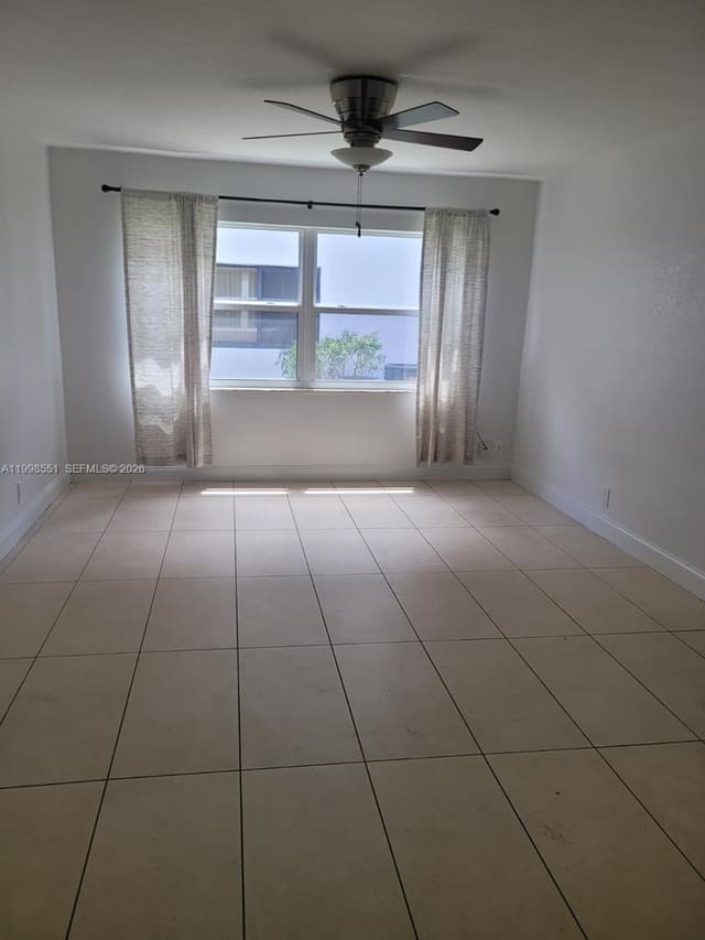 241 SE 9th Avenue 104, sold in Ocean Drive Estates, Pompano Beach, FL