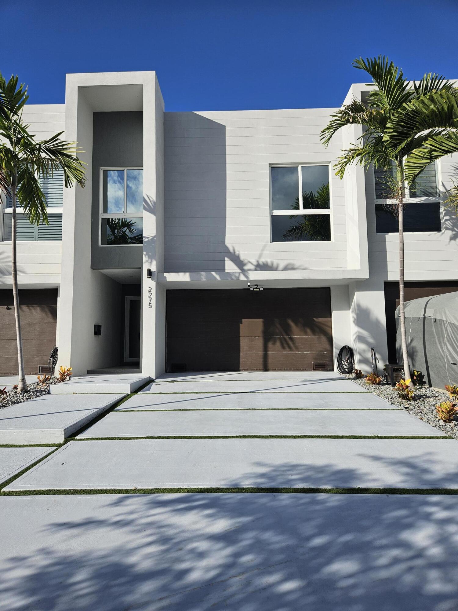 2275 SE 7th Street, Pompano Beach, FL 33062, Pompano Beach