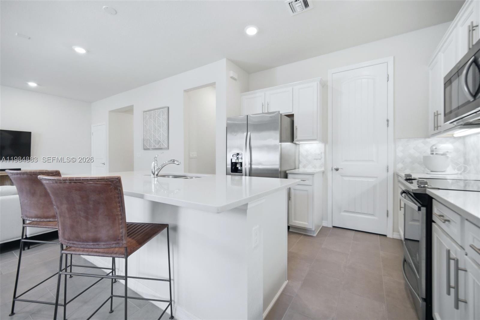 1628 Myrtle Oak Terrace, Hollywood, FL 33021 photo 7