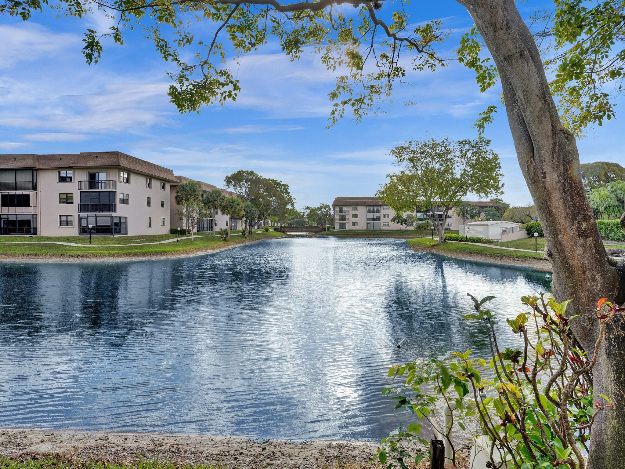 6080 N Sabal Palm Boulevard Unit 305, Tamarac, FL 33319, Tamarac
