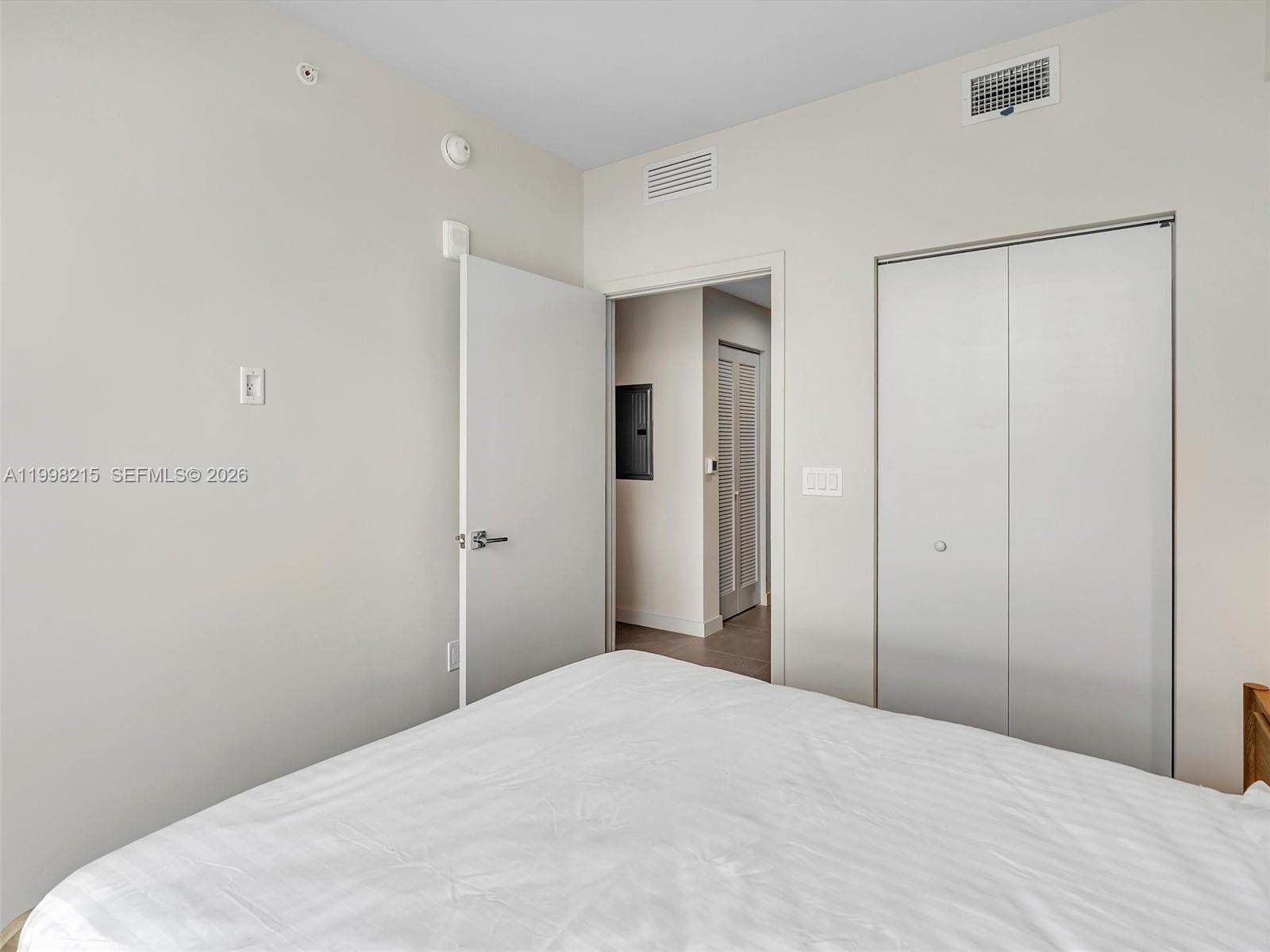 11 NE 6th Street 2214, Miami, FL 33132 photo 13