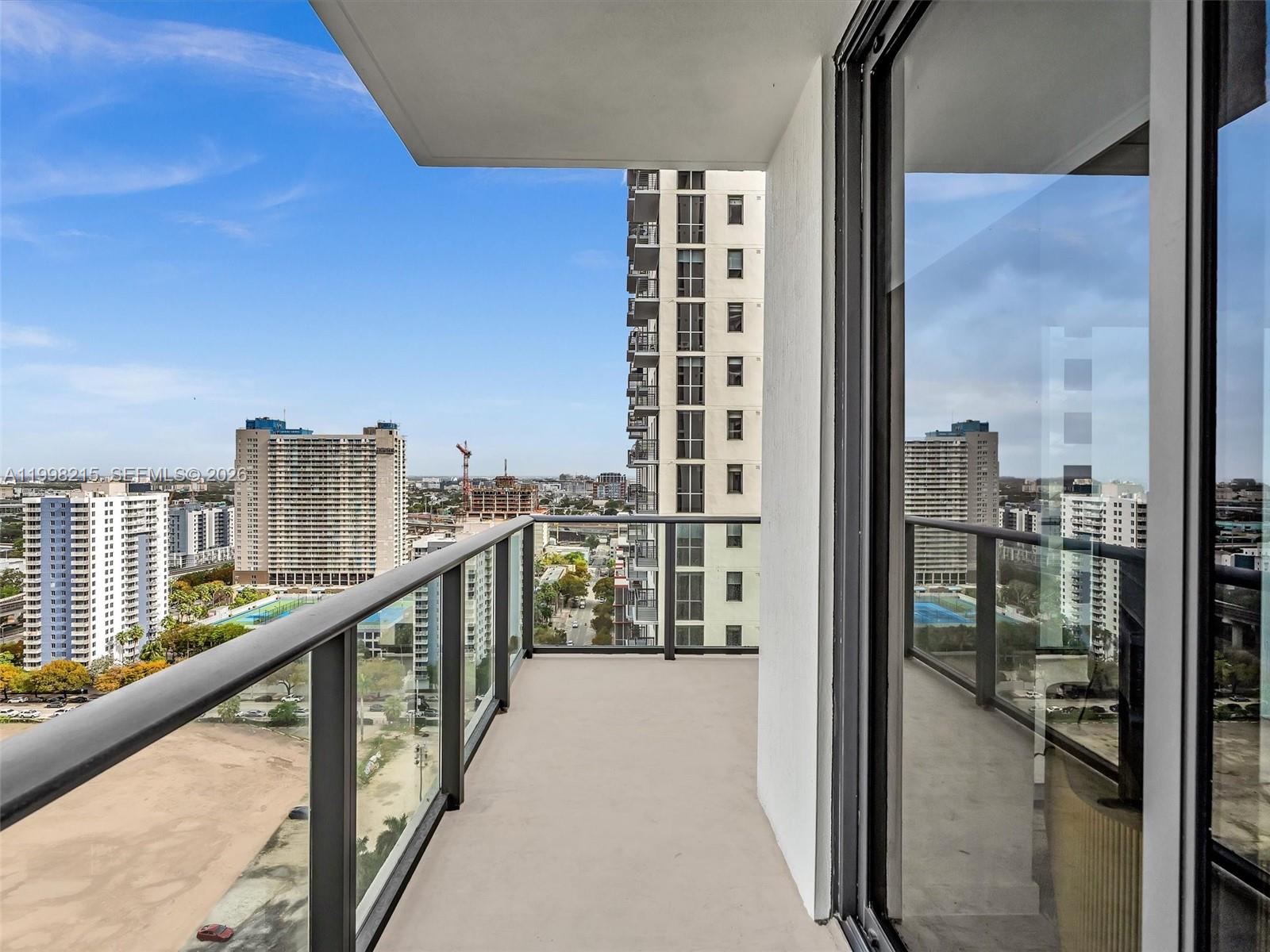 11 NE 6th Street 2214, Miami, FL 33132 photo 20