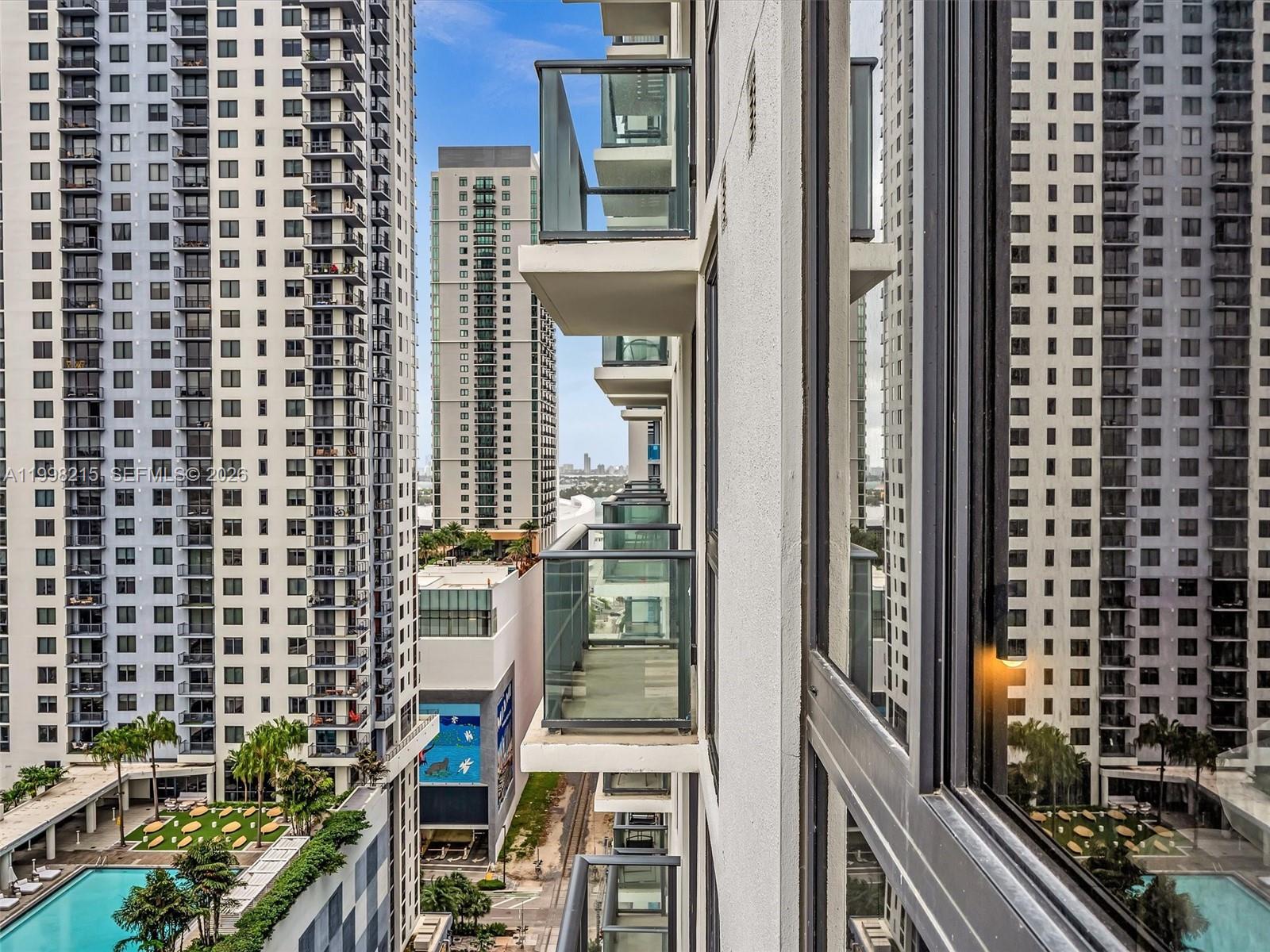11 NE 6th Street 2214, Miami, FL 33132 photo 23