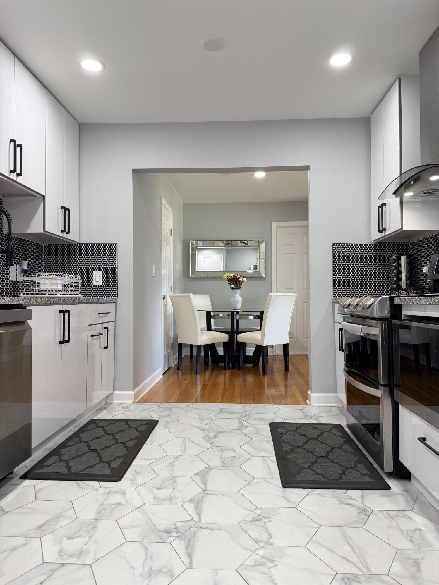 6343 Stetler Drive — photo 11