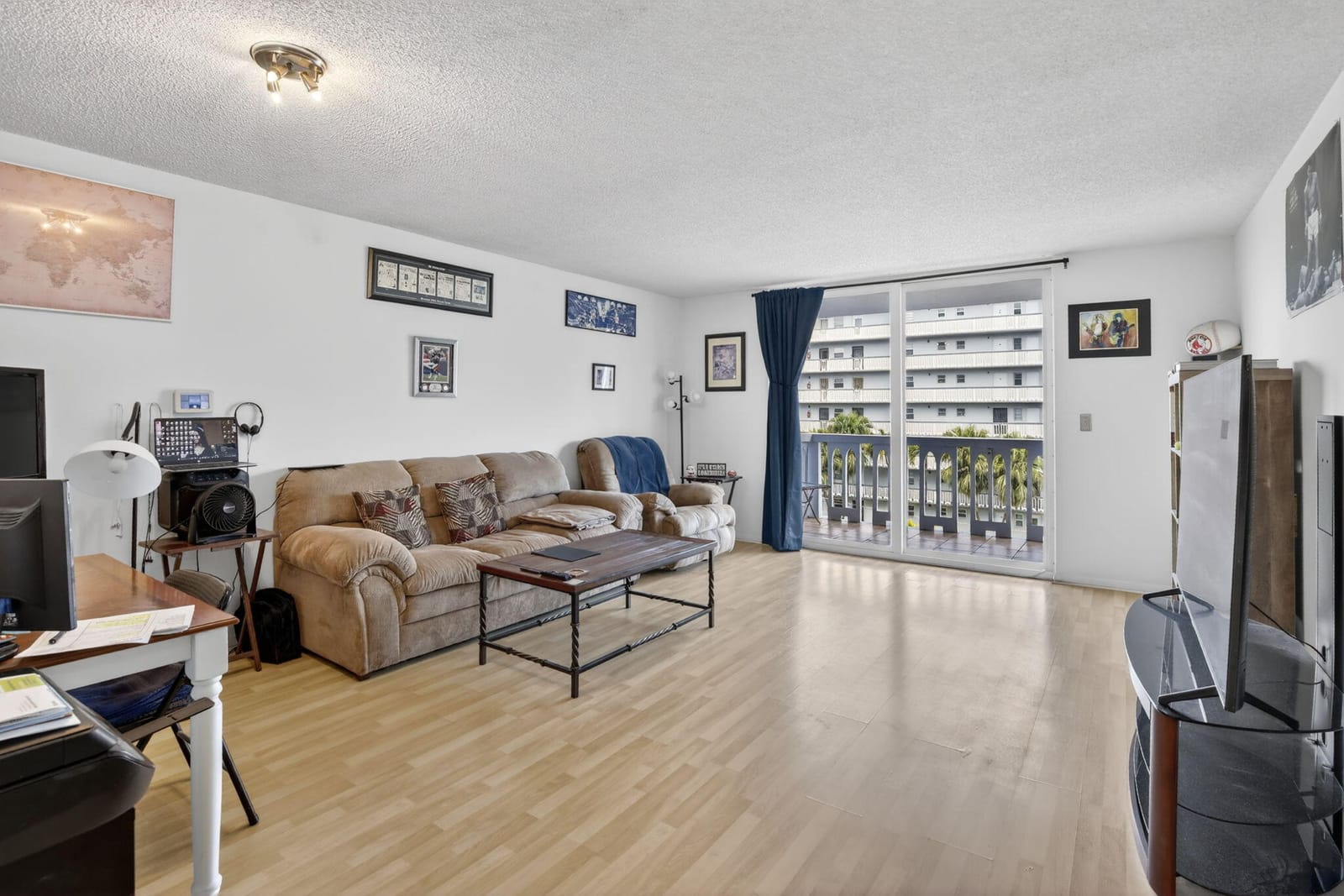 400 NE 12th Avenue 405 — photo 8