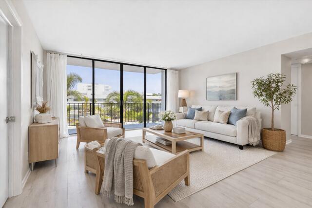 3800 Washington Road 310, West Palm Beach, FL 33405, West Palm Beach