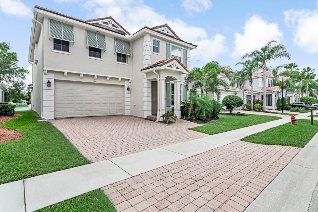 160 Belle Grove Lane, West Palm Beach, FL 33411, West Palm Beach