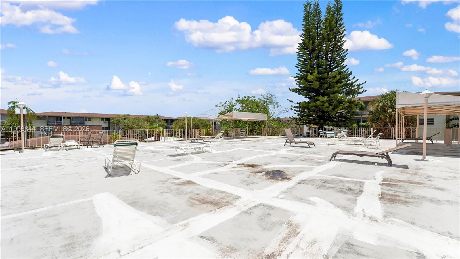 16900 NE 14th Avenue 204, Miami, FL 33162 photo 21