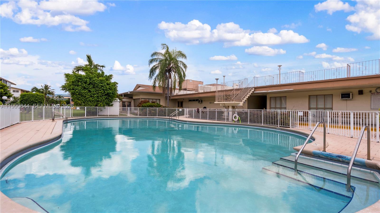 16900 NE 14th Avenue 204, Miami, FL 33162, Miami
