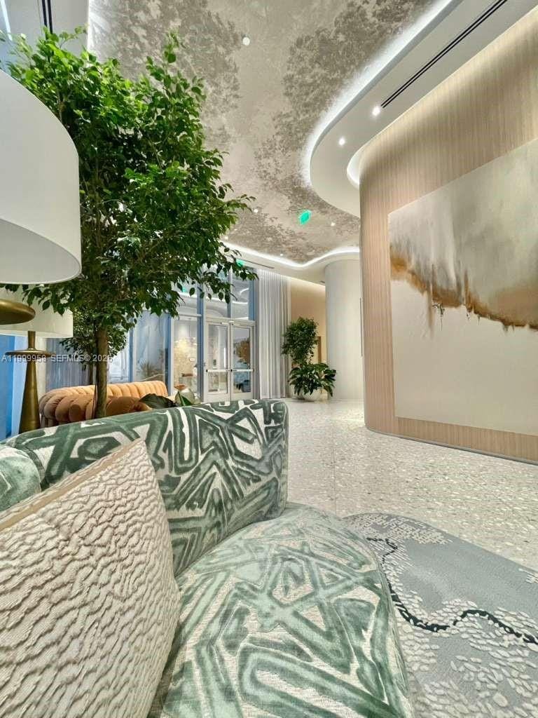 77 SE 5th Street 2905, Miami, FL 33131 photo 28