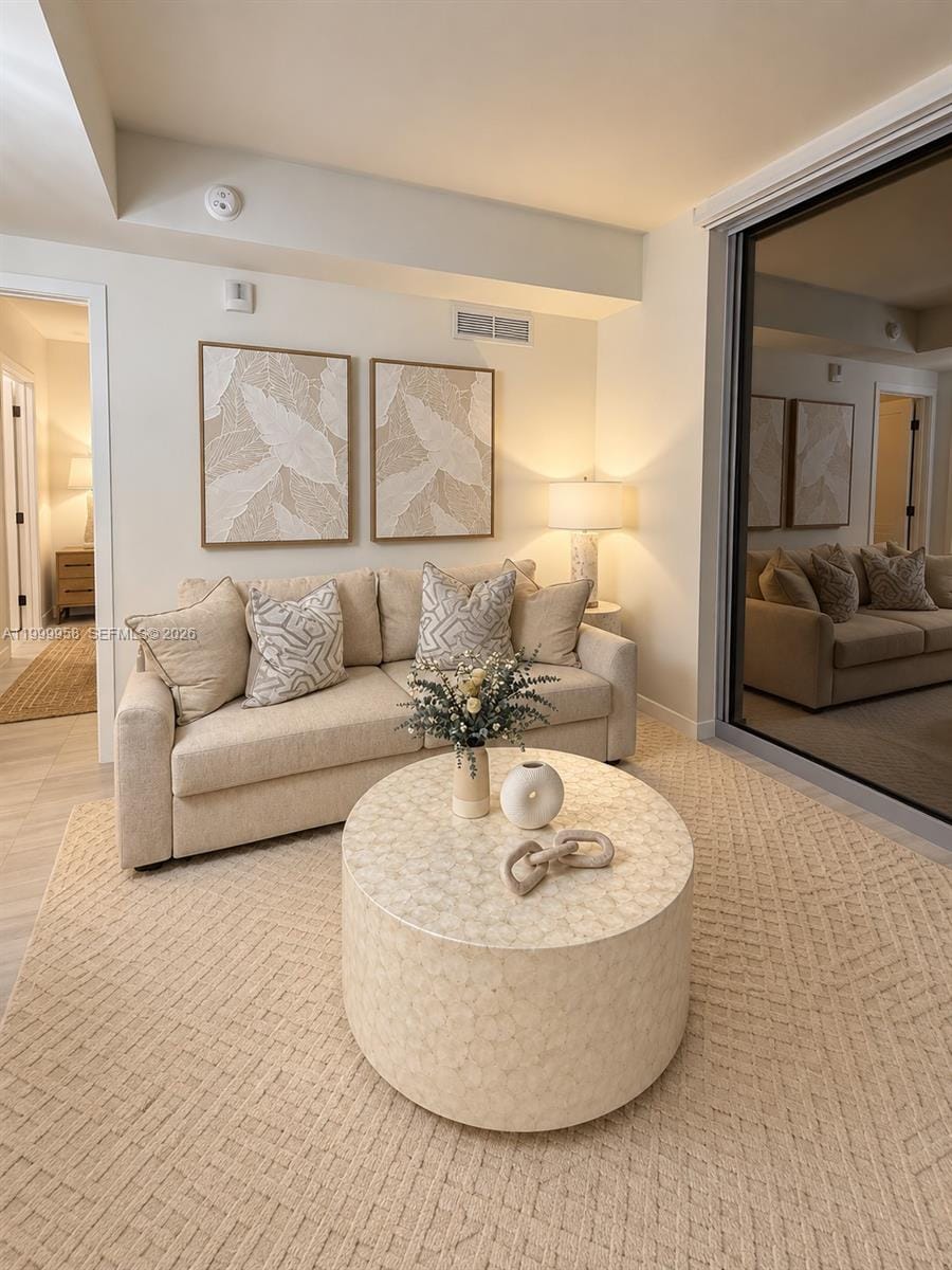 77 SE 5th Street 2905, Miami, FL 33131 photo 9