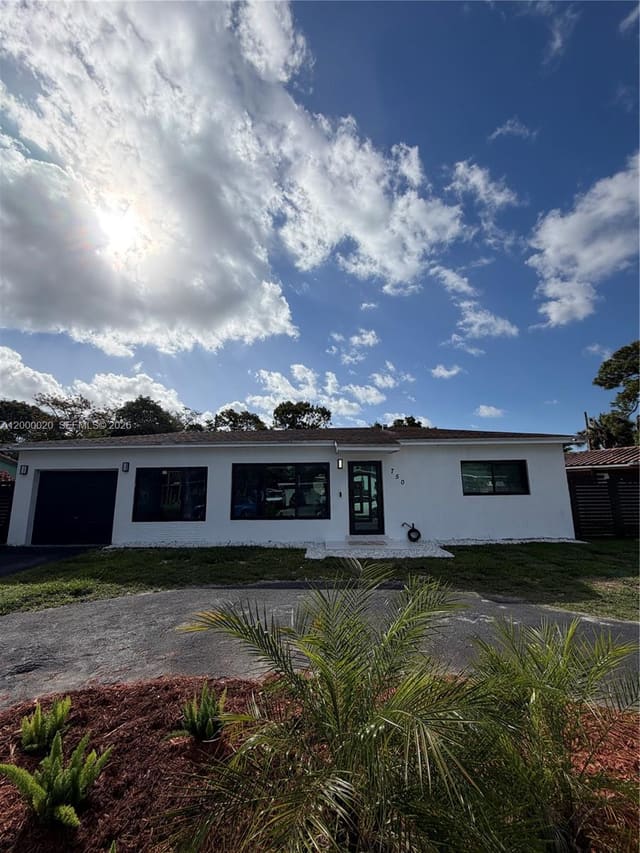 750 Carolina Avenue, sold in Melrose Park Section 3, Fort Lauderdale, FL