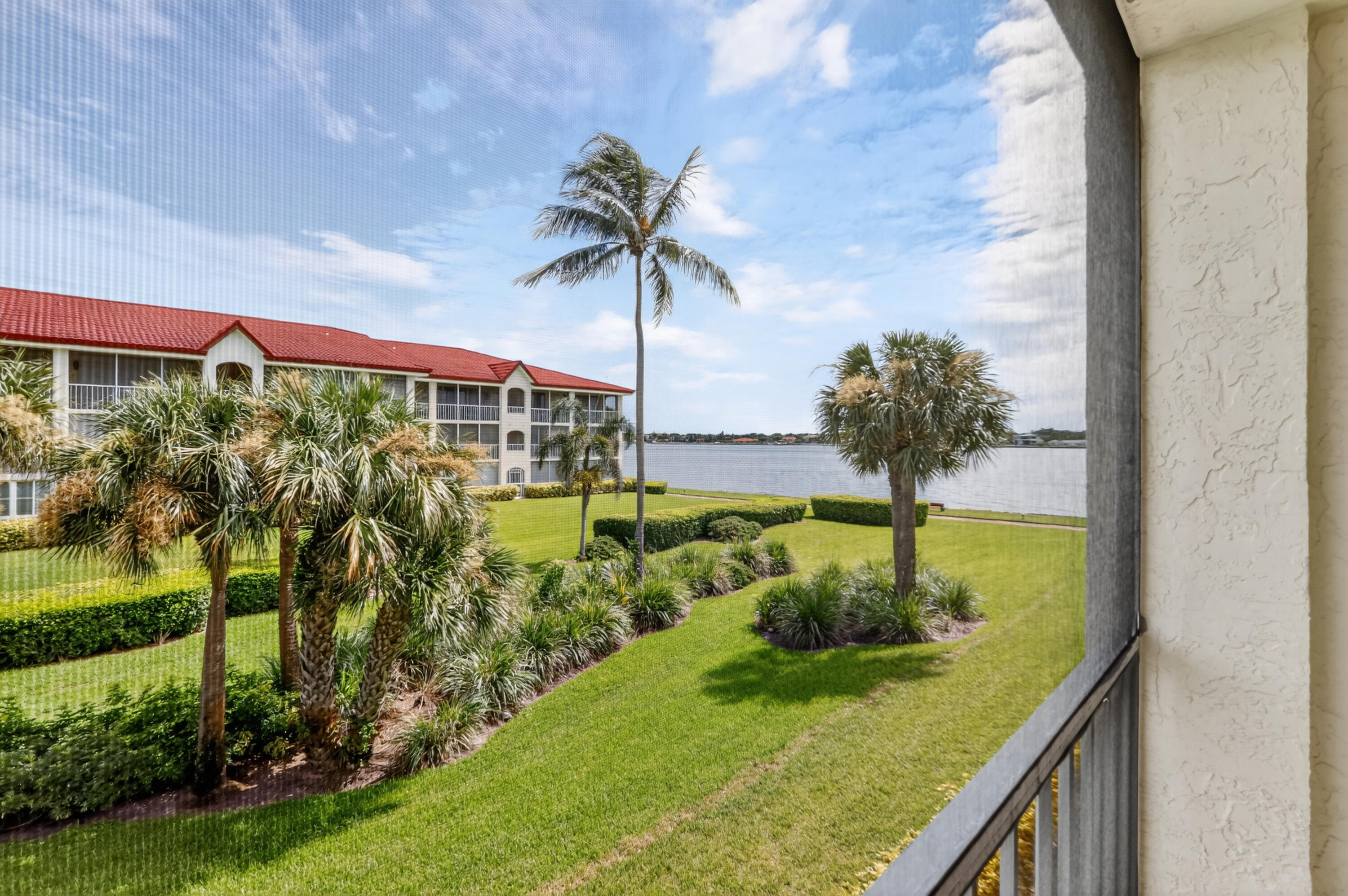 110 Half Moon Circle D2, Hypoluxo, FL 33462, Hypoluxo