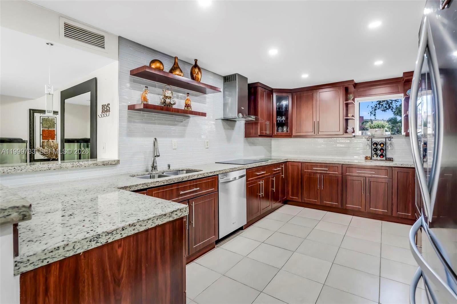 9210 Fontainebleau Boulevard 104 — photo 7