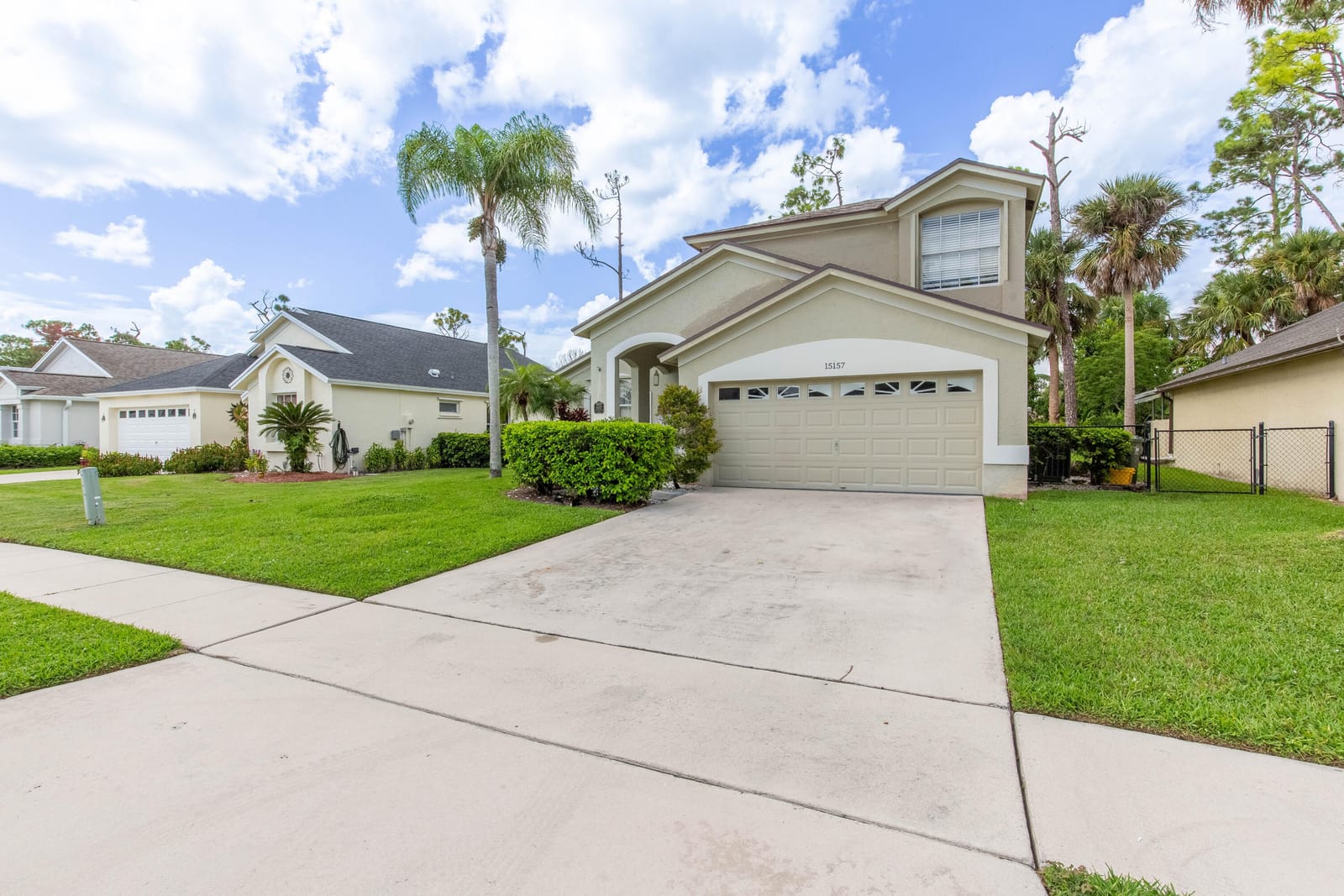 15157 Oak Chase Court — photo 2