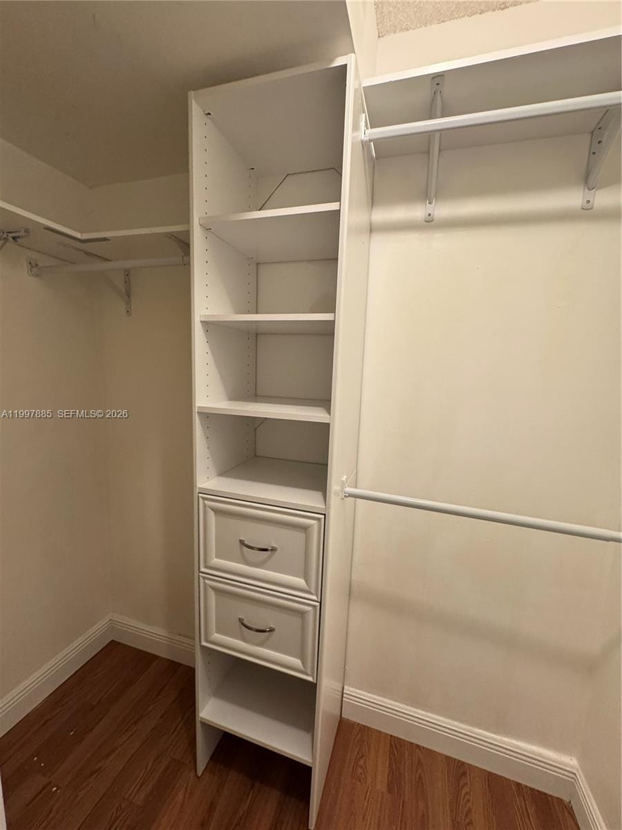 2935 NE 163rd Street 4T, North Miami Beach, FL 33160 photo 2