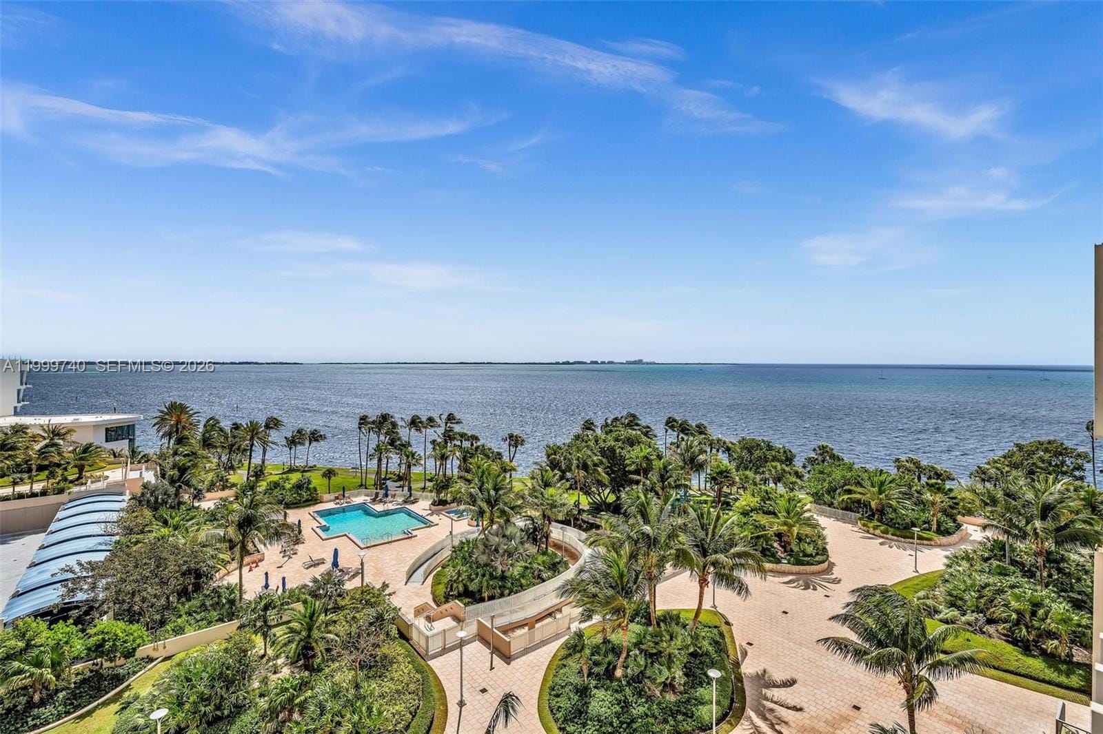 2 Grove Isle Drive B805 — photo 7