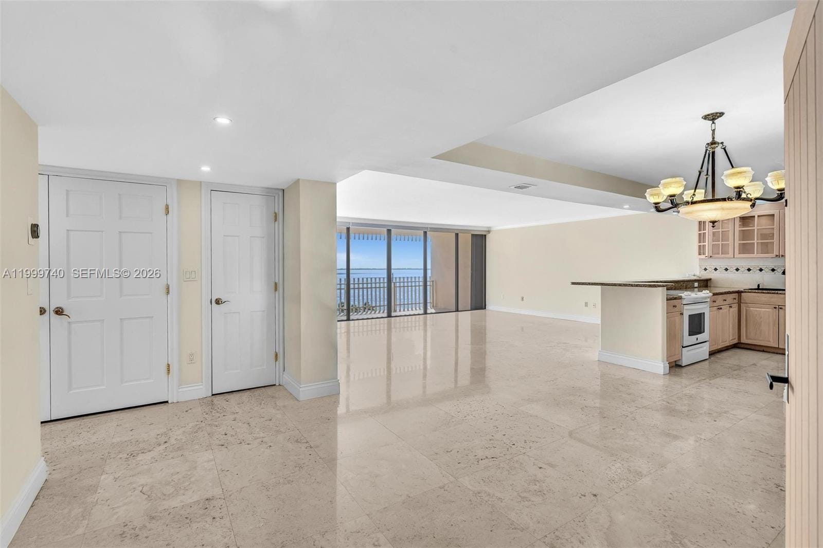 2 Grove Isle Drive B805 — photo 9