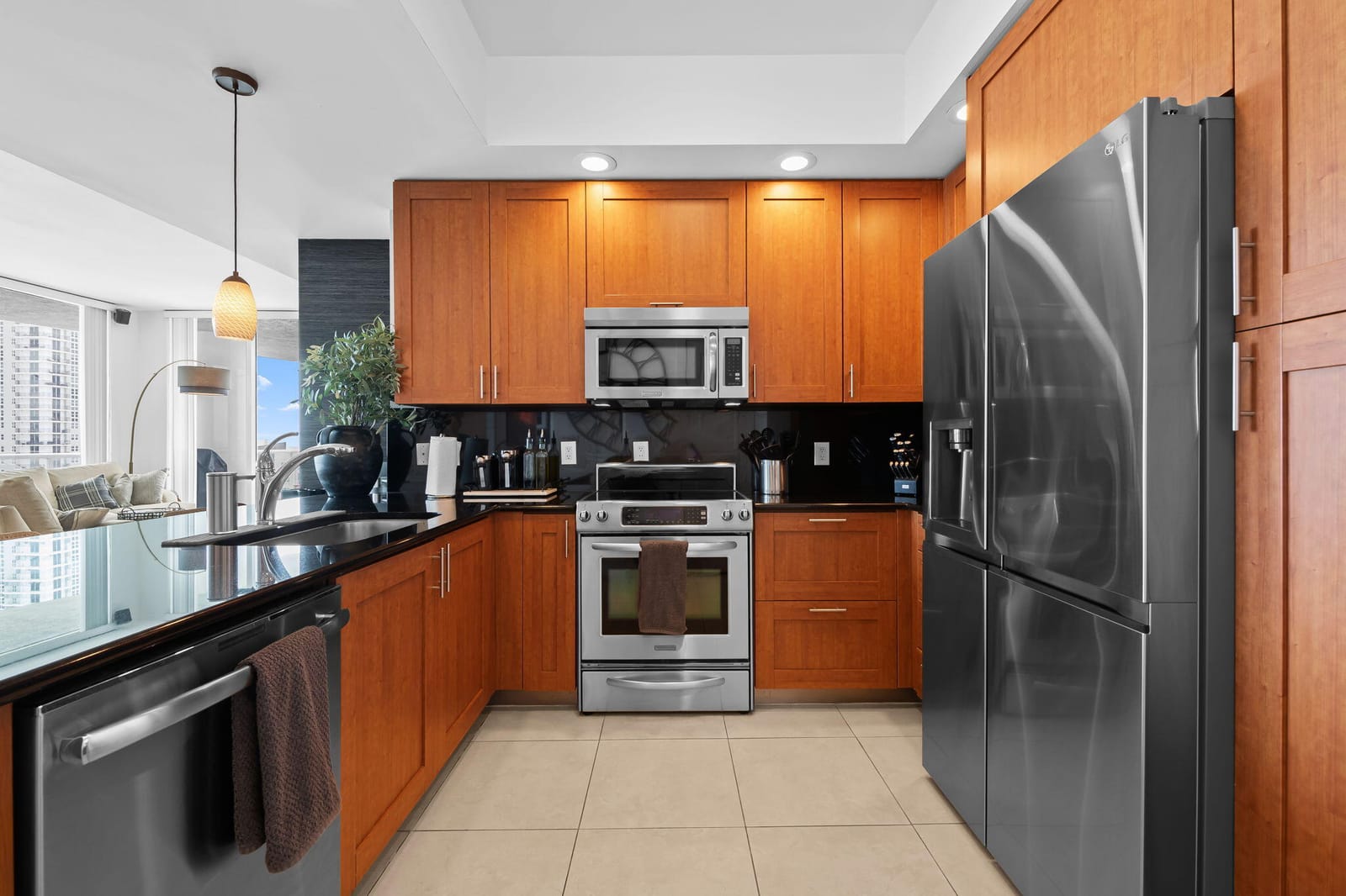 315 NE 3rd Avenue 1506 — photo 12