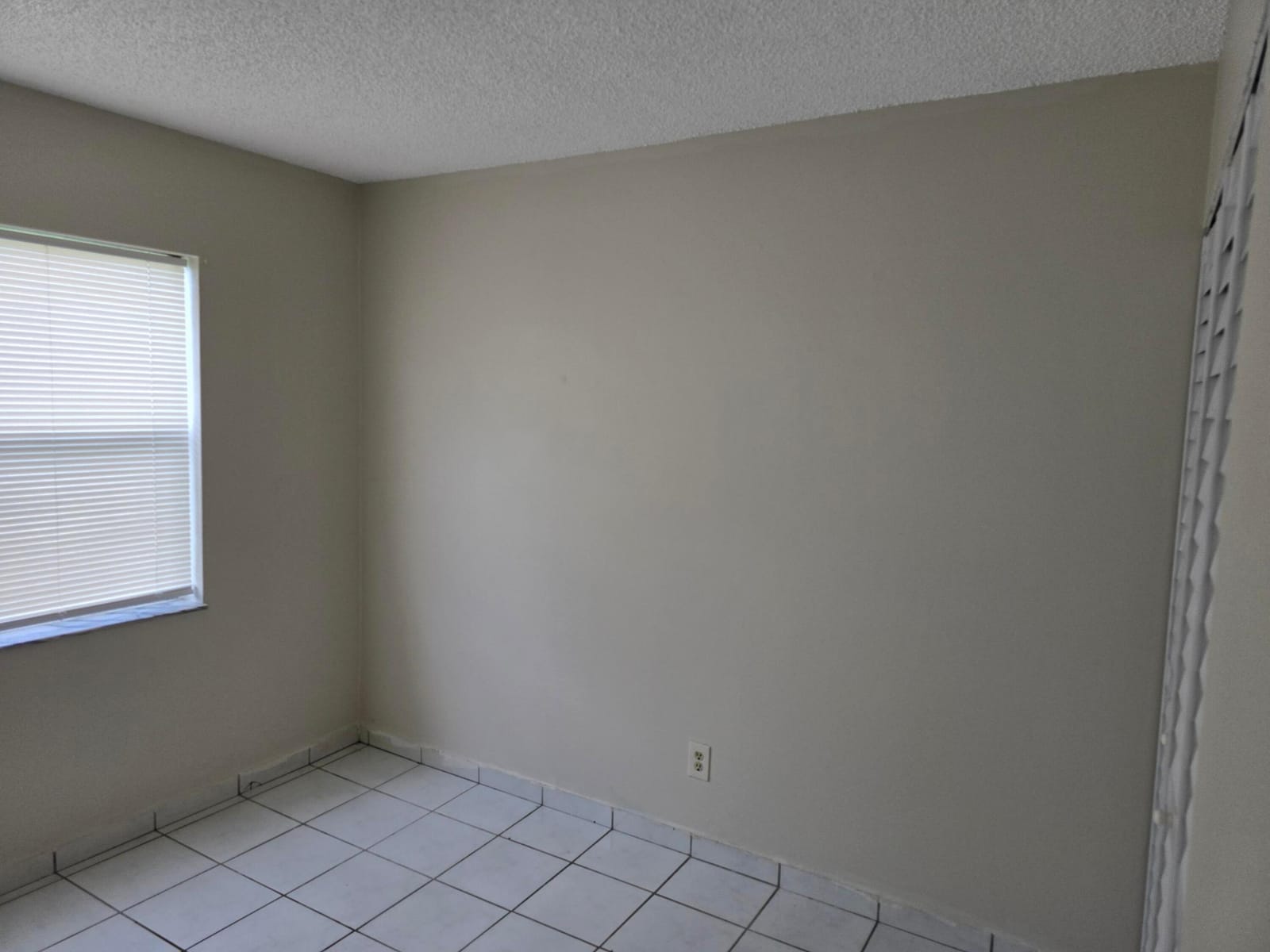 10050 Winding Lake Road 103 — photo 8