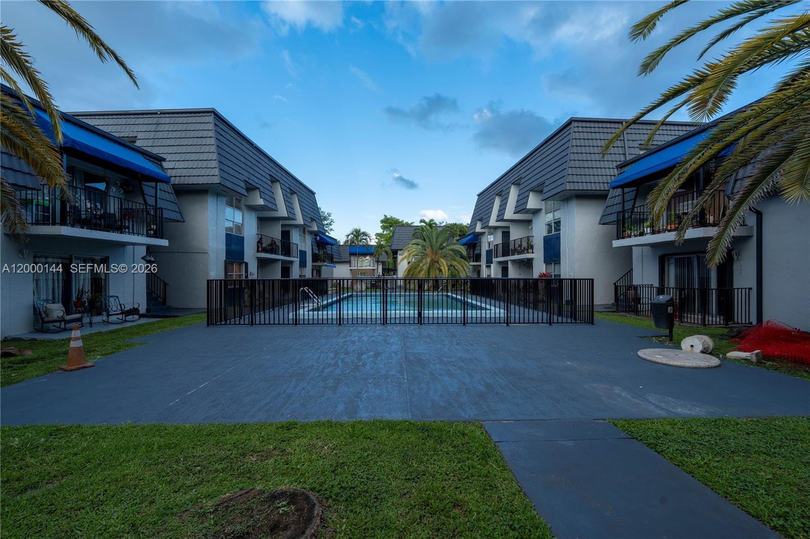 8003 W 6th Avenue M, Hialeah, FL 33014 photo 2