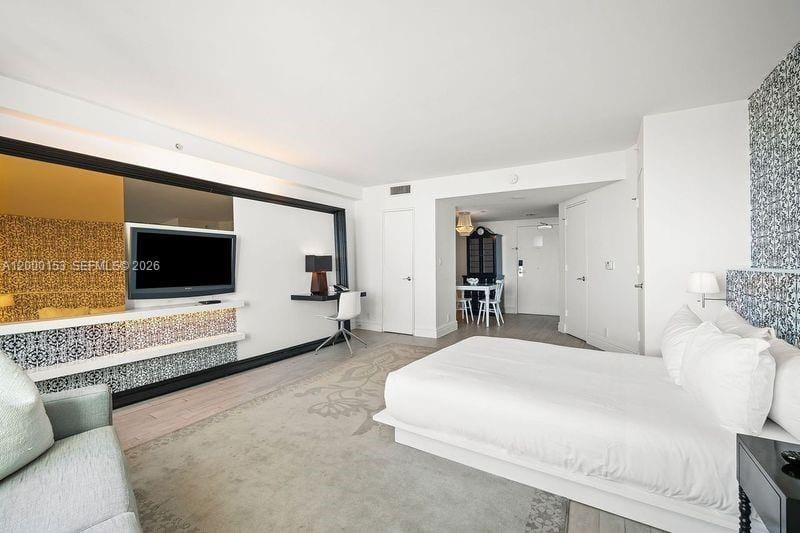 1100 West Avenue 819, Miami Beach, FL 33139 photo 3