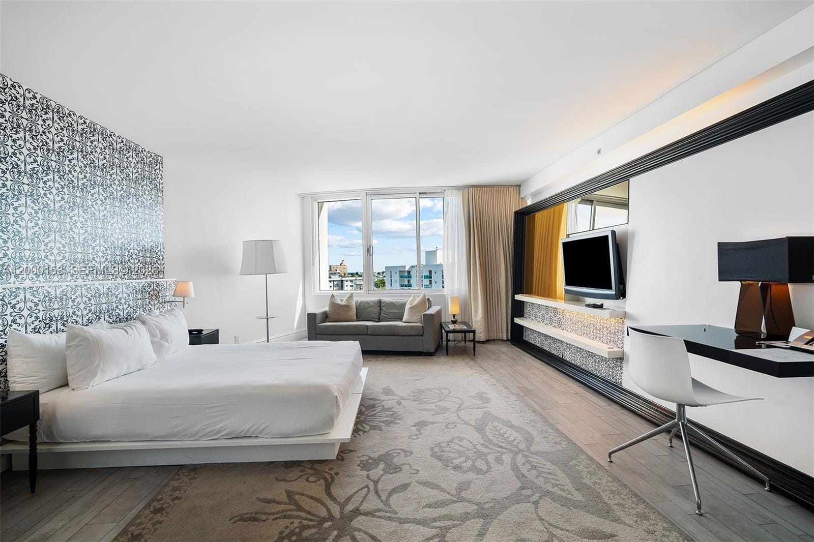 1100 West Avenue 819, Miami Beach, FL 33139 photo 4