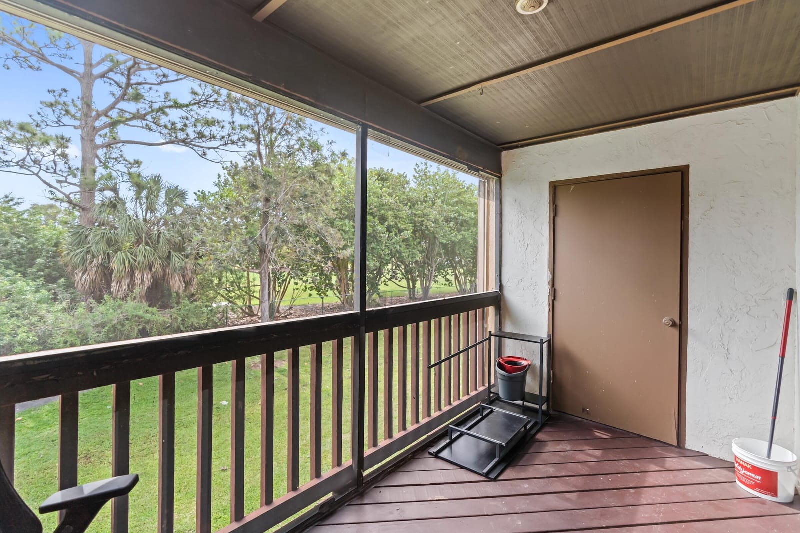 402 Lakeview Drive E, Royal Palm Beach, FL 33411 photo 18