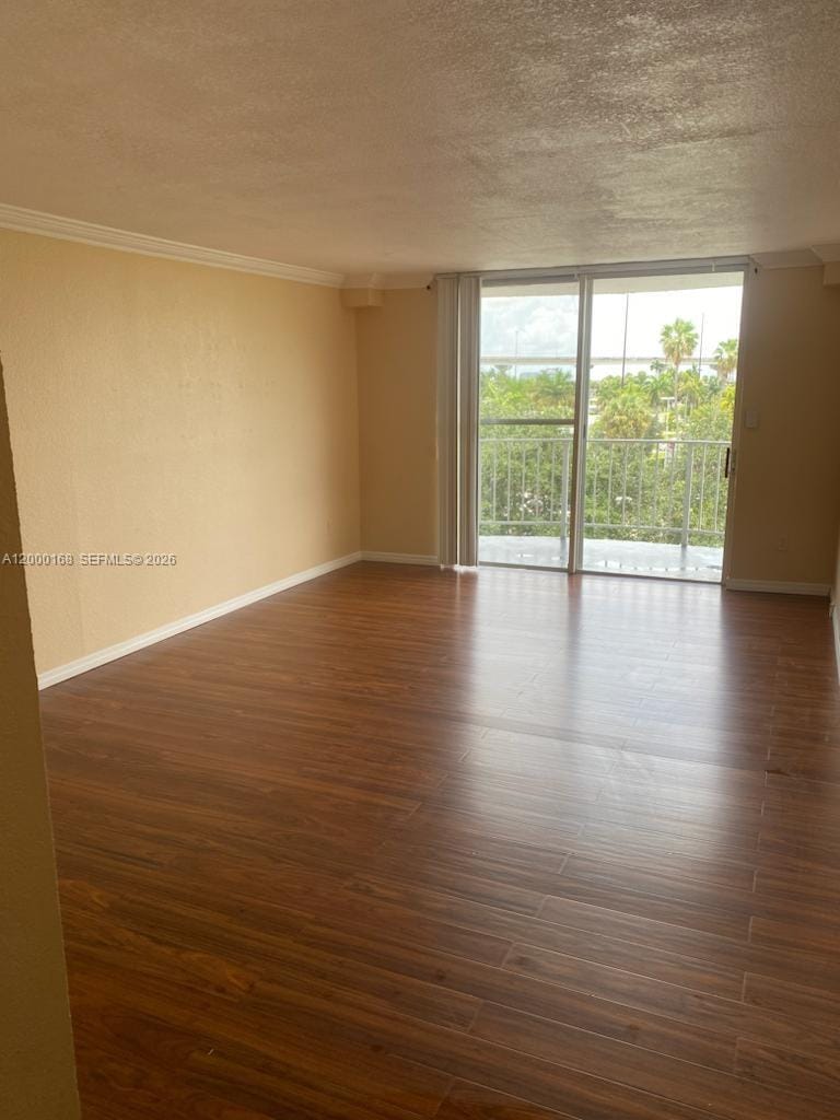 484 NW 165th St Road A511, Miami, FL 33169 photo 19