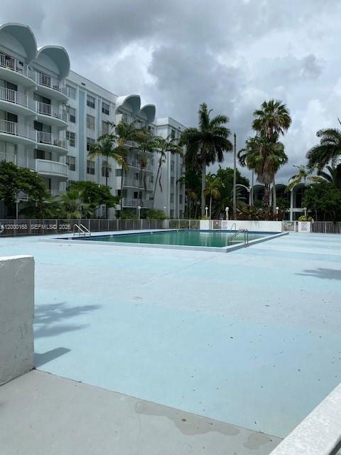 484 NW 165th St Road A511, Miami, FL 33169, Miami