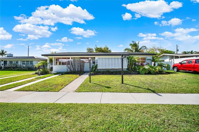 9401 Jamaica Drive, sold in South Coral Homes Sec 2, Cutler Bay, FL